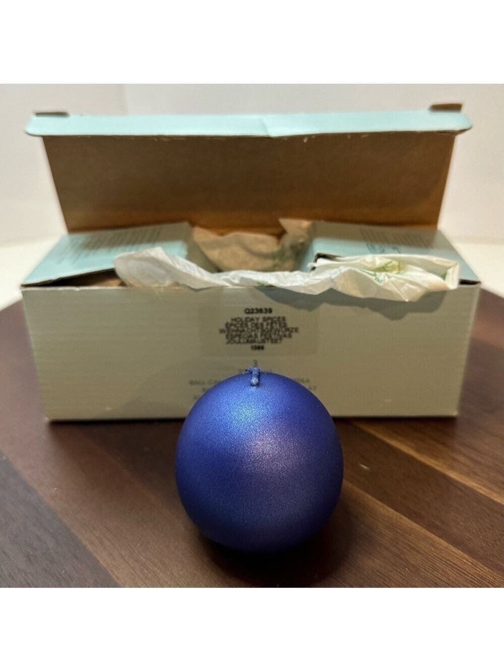 PartyLite Holiday Spices 3” Ball Candle – Blue – Q23639 – New in Box